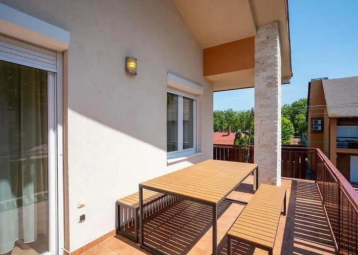 Avanti - Avanti Tutti Apartment *